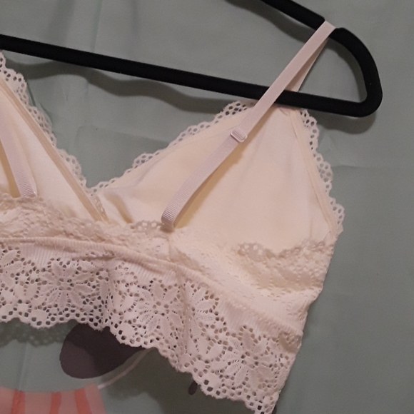 Altar'd State Intimates Ivory and Lace Bandeau Bra ***LOWEST PRICE*** - Picture 8 of 8